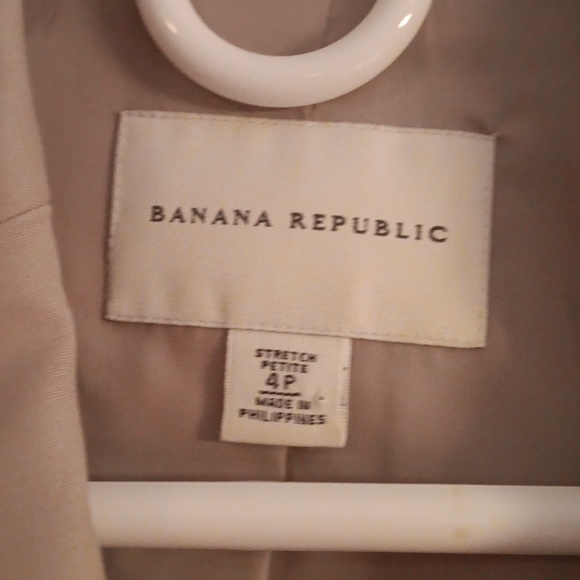 Banana Republic classic Beige Blazer ■ Size 4P - Picture 8 of 12